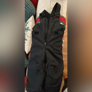 Columbia, 2T snowsuit